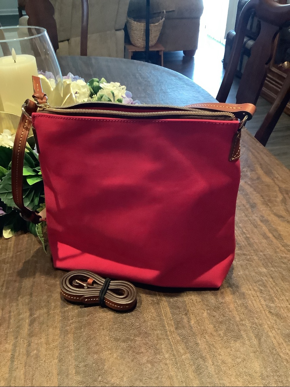 Dooney & Bourke Red Crossbody with Brown Leather Trim never - Picture 2 of 3